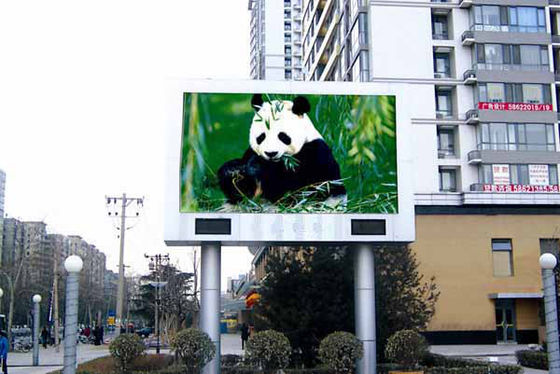 5000cd/㎡ Pole Led Display , Exterior Led Display 320mmx160mm Module Size